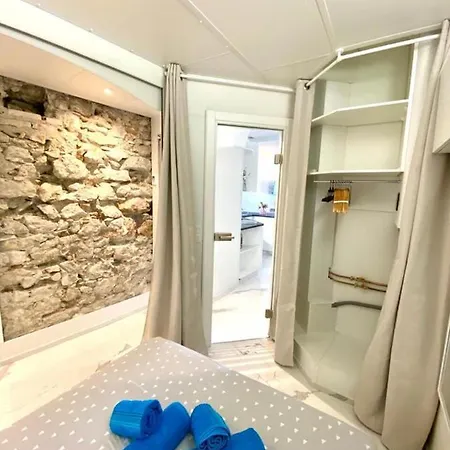 Le Rocamare -superb-atypical Sea View-a.c-wifi Nice
